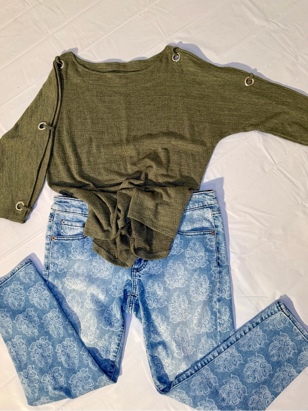 Cable & Gauge Olive Green Knit Top